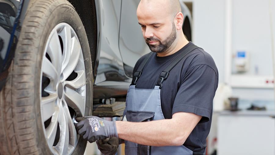 Professionele werkkledij voor de garage- en carrosseriesector