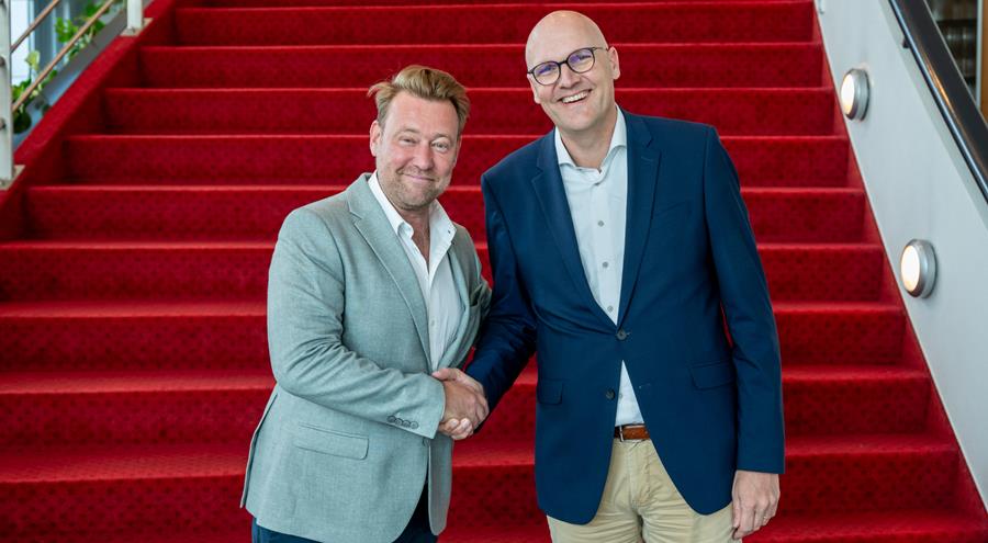 ECI Software Solutions draagt imos iX activiteiten over aan RAS Group