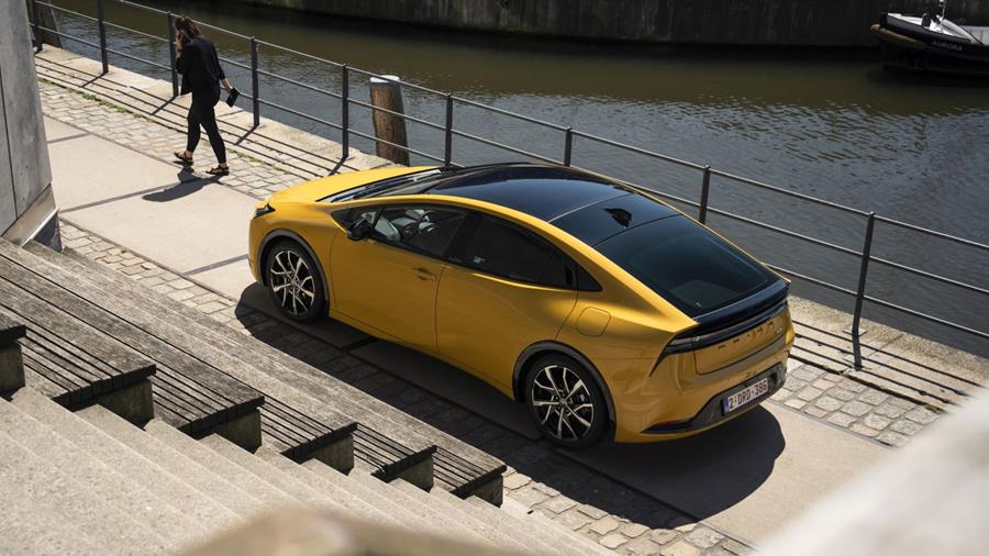 Rijtest Toyota Prius PHEV