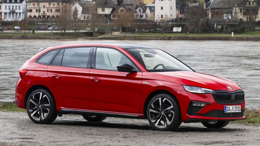 Rijtest Škoda Scala 1.5 eTSI Monte Carlo