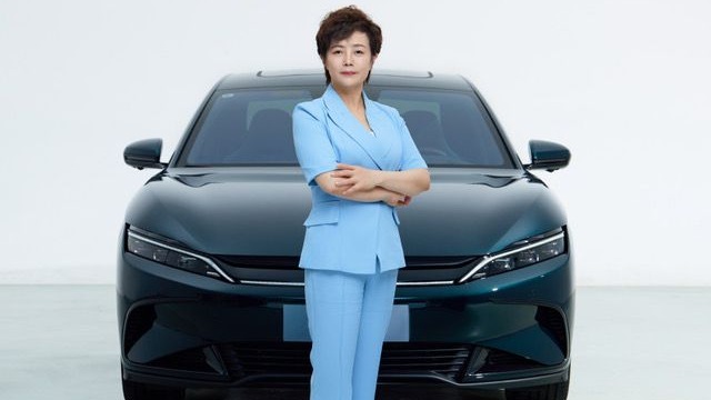 Stella Li élue '2025 World Car Person of the Year'